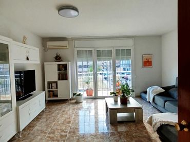 Maison mitoyenne avec balcon à vendre à Navàs