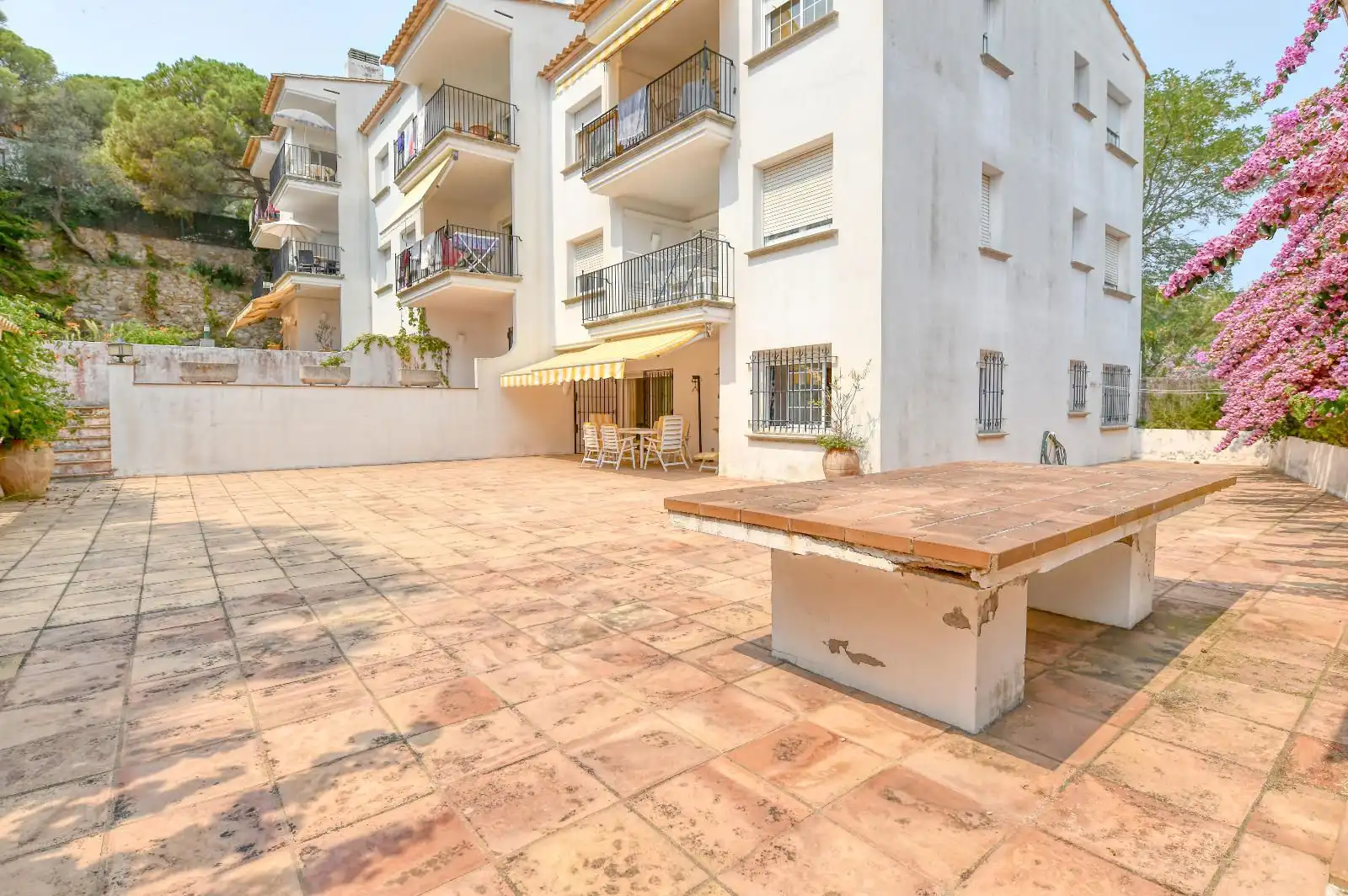 Vista exterior de Pis en venda en Palafrugell amb Terrassa i Traster