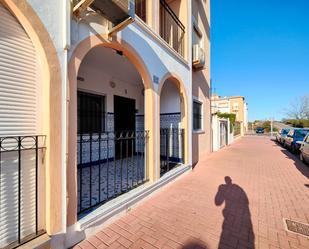 Vista exterior de Casa o xalet de lloguer en Torrevieja amb Aire condicionat, Terrassa i Balcó