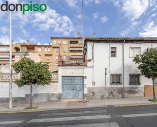 Vista exterior de Casa o xalet en venda en  Granada Capital amb Terrassa