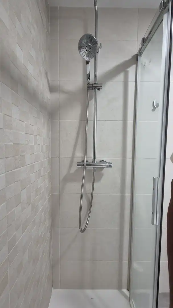 Bathroom of Ground floor for rent in Marbella  with Air Conditioner, Terrace and Storage room