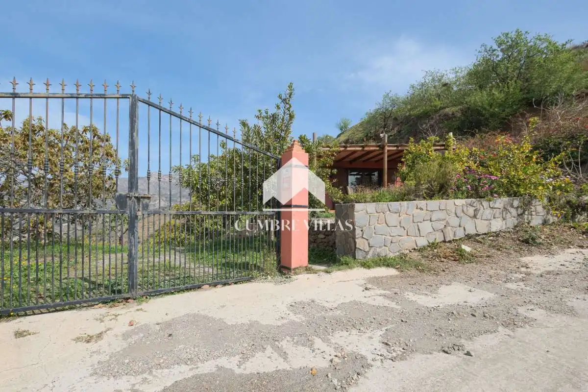 Casa rústica amb jardí en venda a Ítrabo, imagen 107