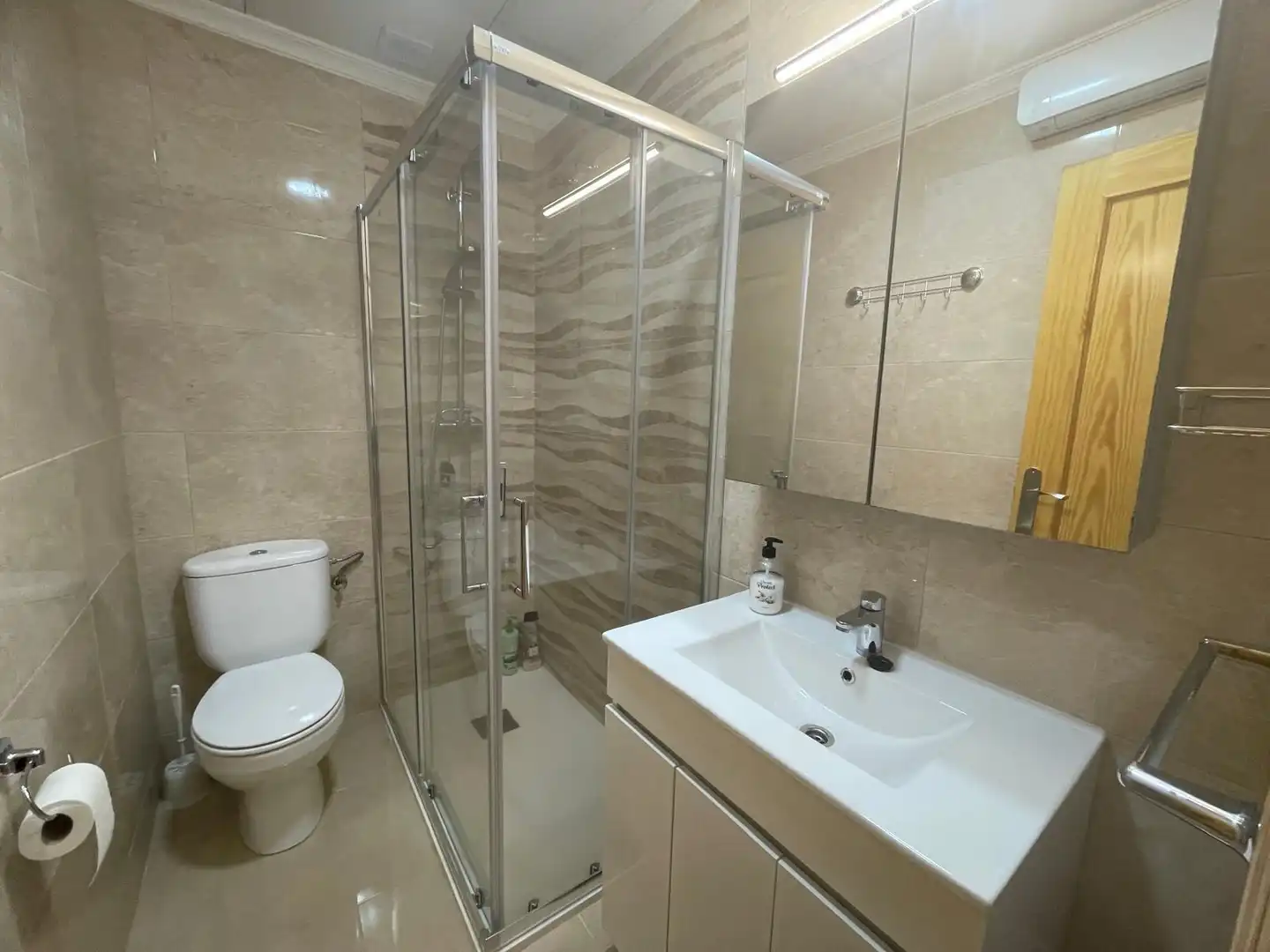 Baño de Apartamento en venta en Las Viñas