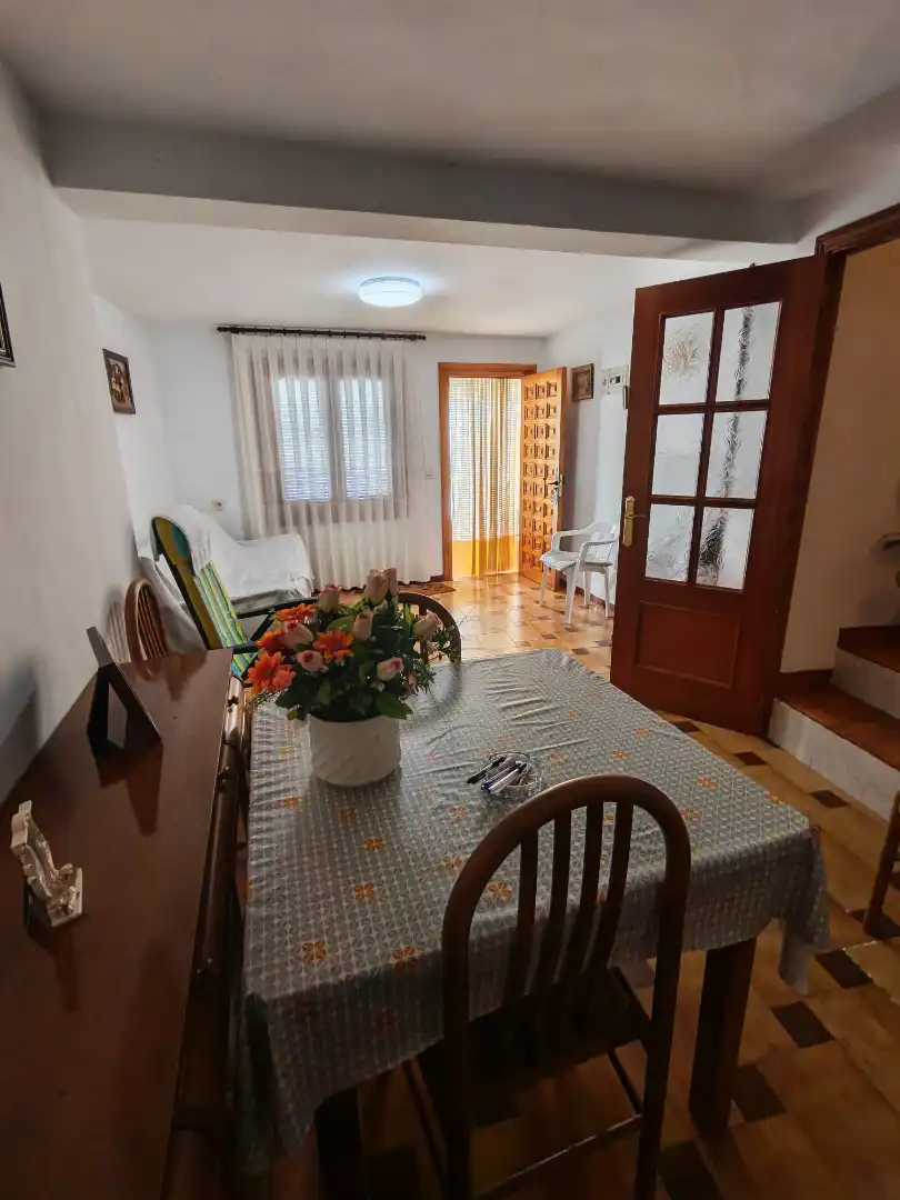 Comedor de Casa o chalet en venta en Buenache de Alarcón con Amueblado, Lavadora y TV