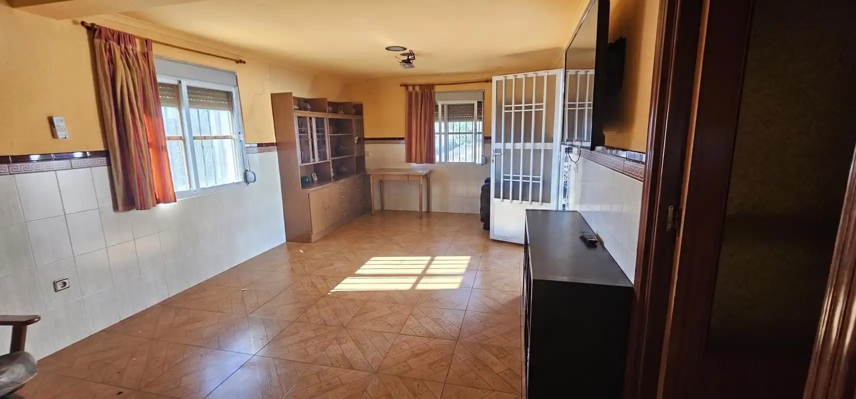 Casa o chalet en venta en Algueña con Aire acondicionado, Calefacción y Jardín privado