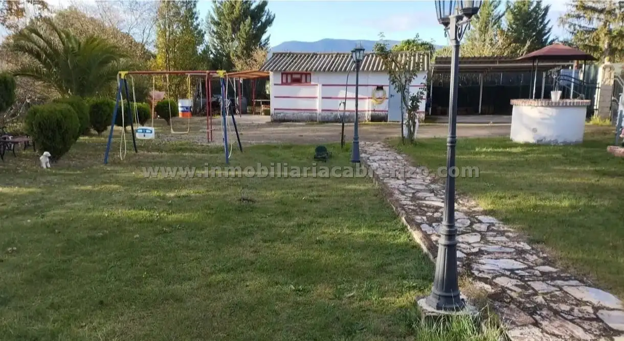 Casa o chalet en venta en Sojuela con Calefacción, Jardín privado y Terraza