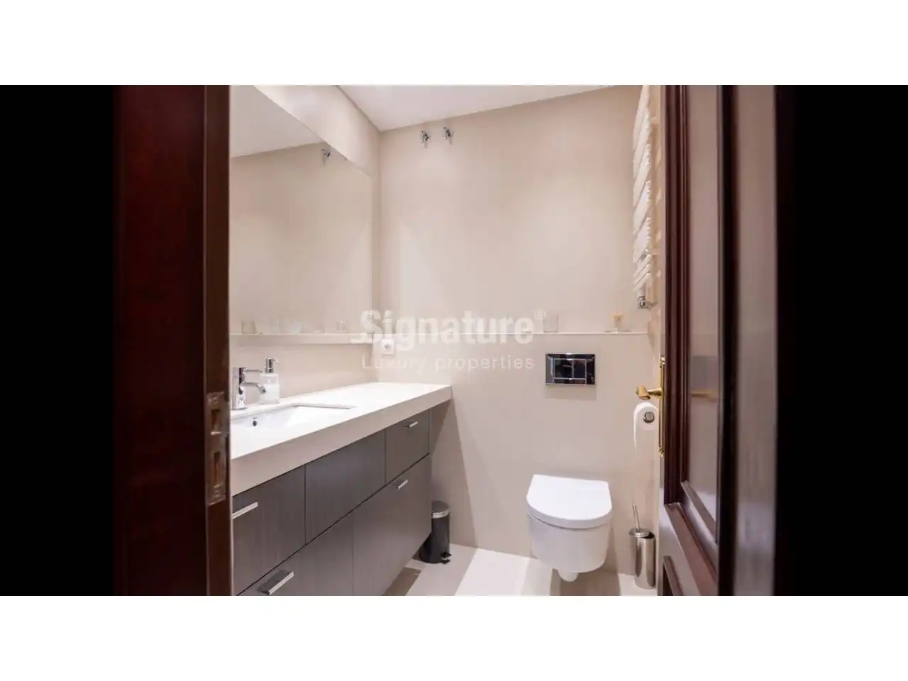 Baño de Piso en venta en Barcelona con Aire acondicionado, Calefacción y Parquet