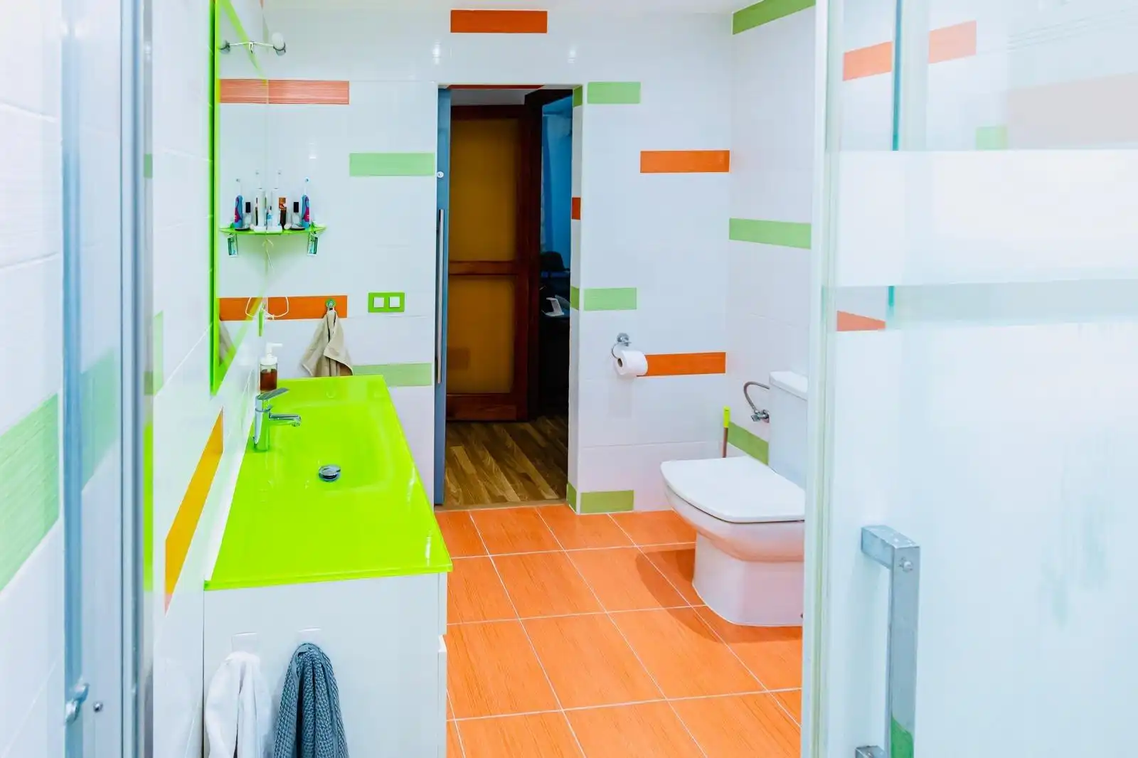 Baño de Planta baja en venta en Calvià con Aire acondicionado y Parquet