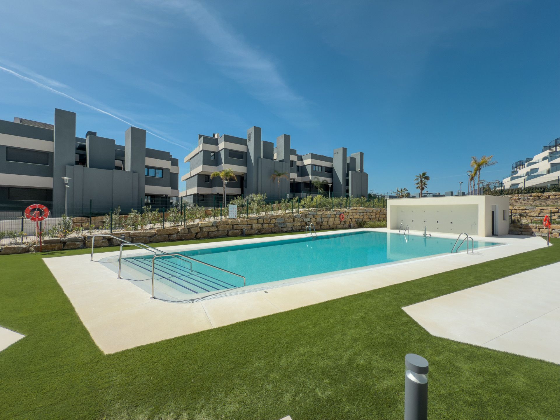Swimming pool of Apartment for sale in Estepona  with Air Conditioner, Terrace and Swimming Pool