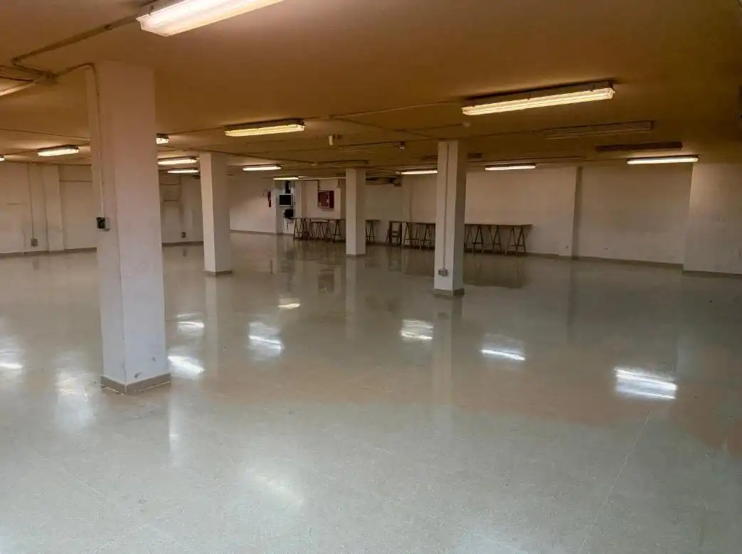Geschaftsraum zum Verkauf in Via Europa - Parc Central