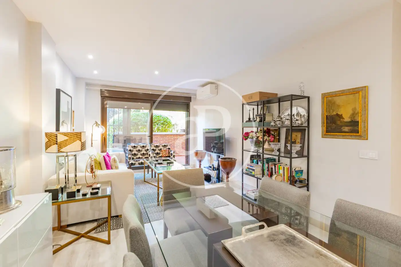 Sala de estar de Piso en venta en Madrid con Aire acondicionado, Calefacción y Jardín privado