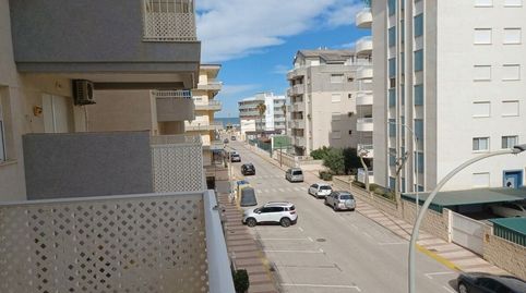 Apartamento con Vistas al mar e, orientación sur y la playa a solo 150 metros de la playa de Daimús