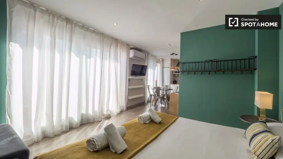 Flat with terrace to rent in Ciutat Vella, imagen 14