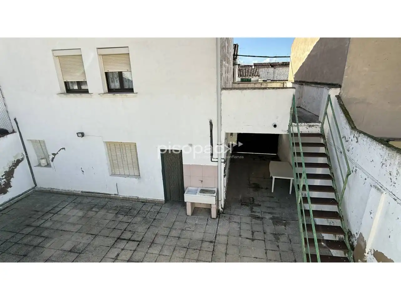 Vista exterior de Casa o chalet en venta en Azagra con Calefacción