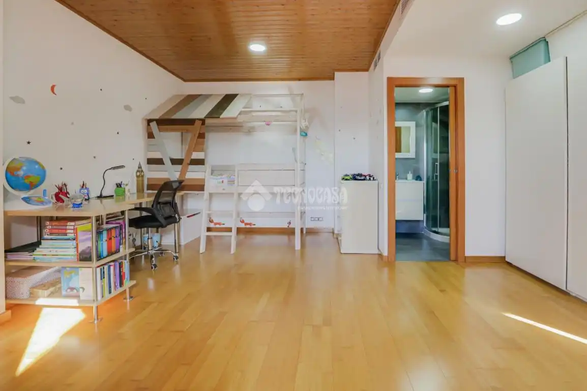 Bedroom of Flat for sale in Ripollet  with Air Conditioner, Terrace and Balcony