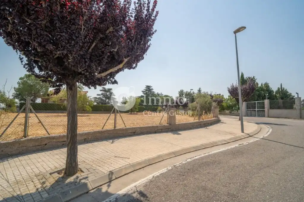 Wohnbaugrundstück zum Verkauf in Carrer Cervantes Saavedra, imagen 9