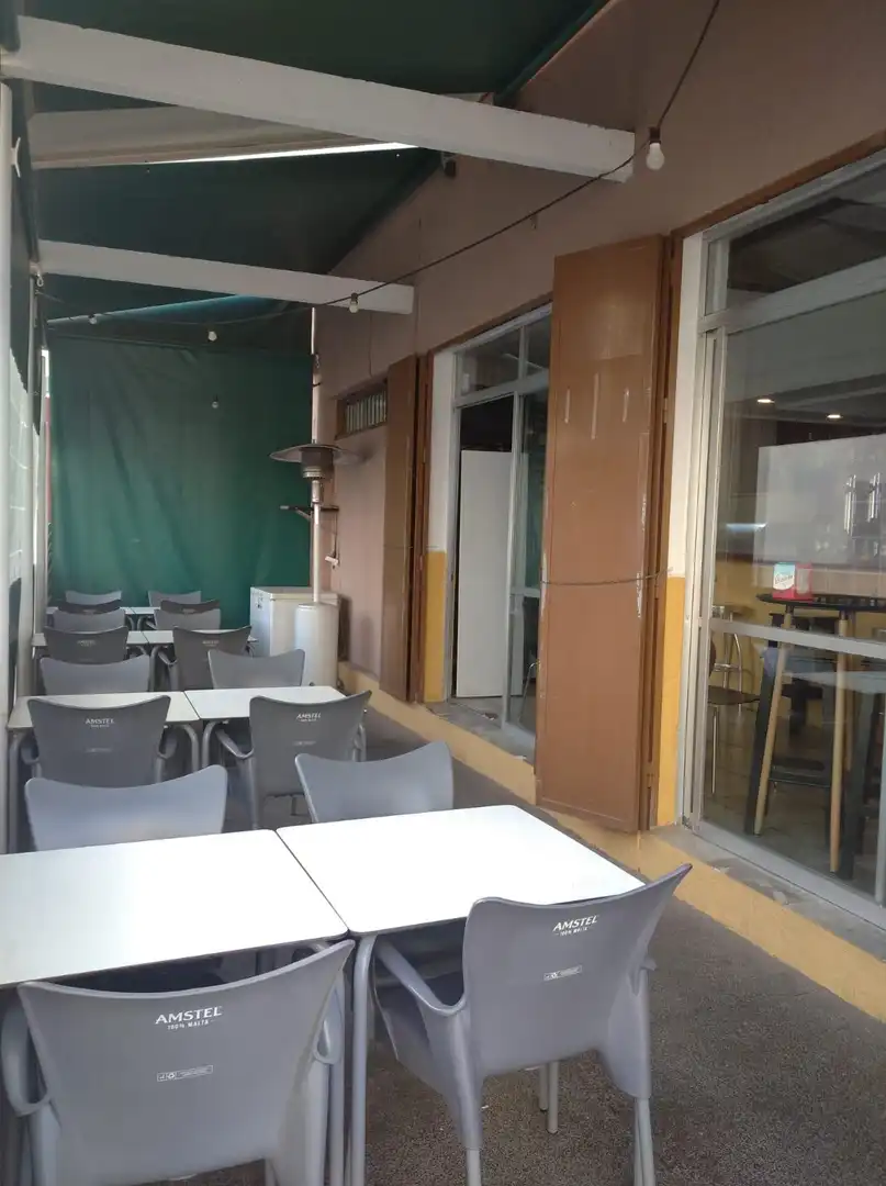 Geschaftsraum zum Verkauf in Alicante / Alacant mit Terrasse