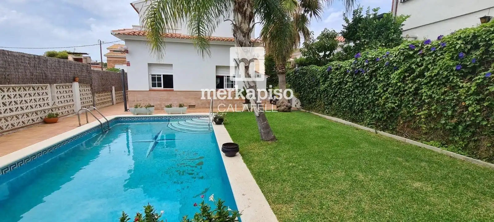 Vista exterior de Casa o chalet en venta en Calafell con Aire acondicionado, Calefacción y Terraza