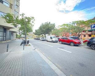 Vista exterior de Local en venda en  Barcelona Capital amb Aire condicionat