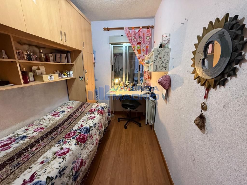 Bedroom of Flat for sale in  Madrid Capital  with Heating