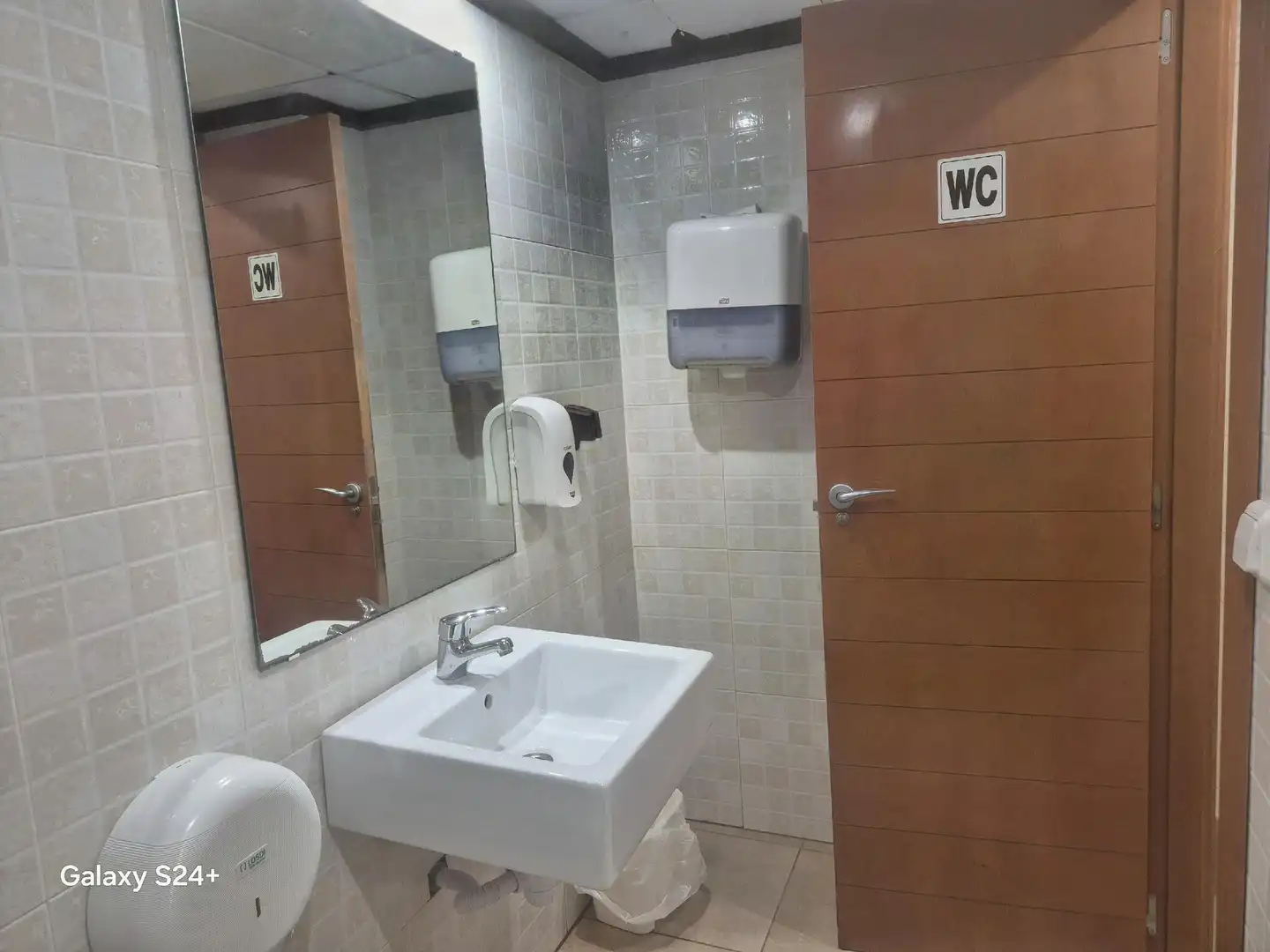 Commercial properties for sale in Playa Muchavista