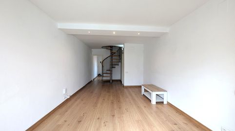 Foto 2 de Dúplex en venta en Sant Vicenç Dels Horts, Barcelona