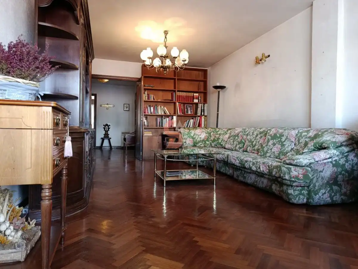 Sala d'estar de Pis en venda en Valladolid amb Aire condicionat, Calefacció i Terrassa
