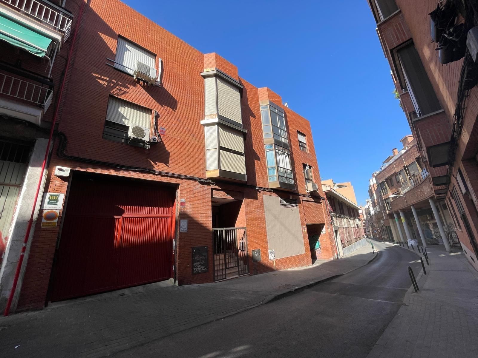 Vista exterior de Piso en venta en  Madrid Capital con Terraza