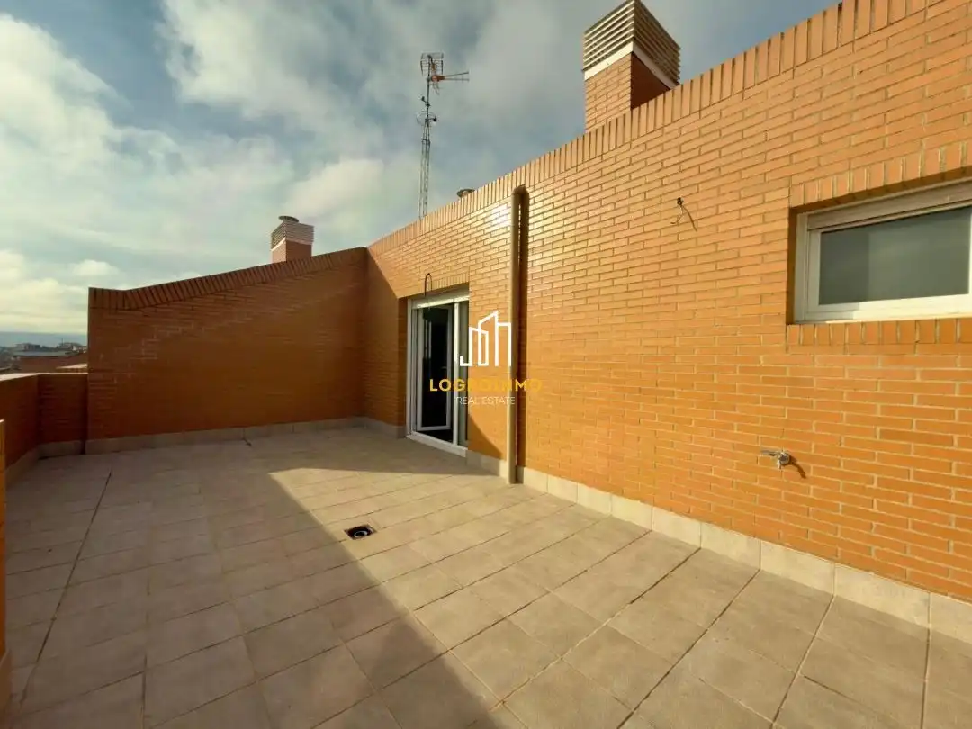 Terrasse von Wohnung zum Verkauf in Lardero mit Heizung, Parkett und Terrasse