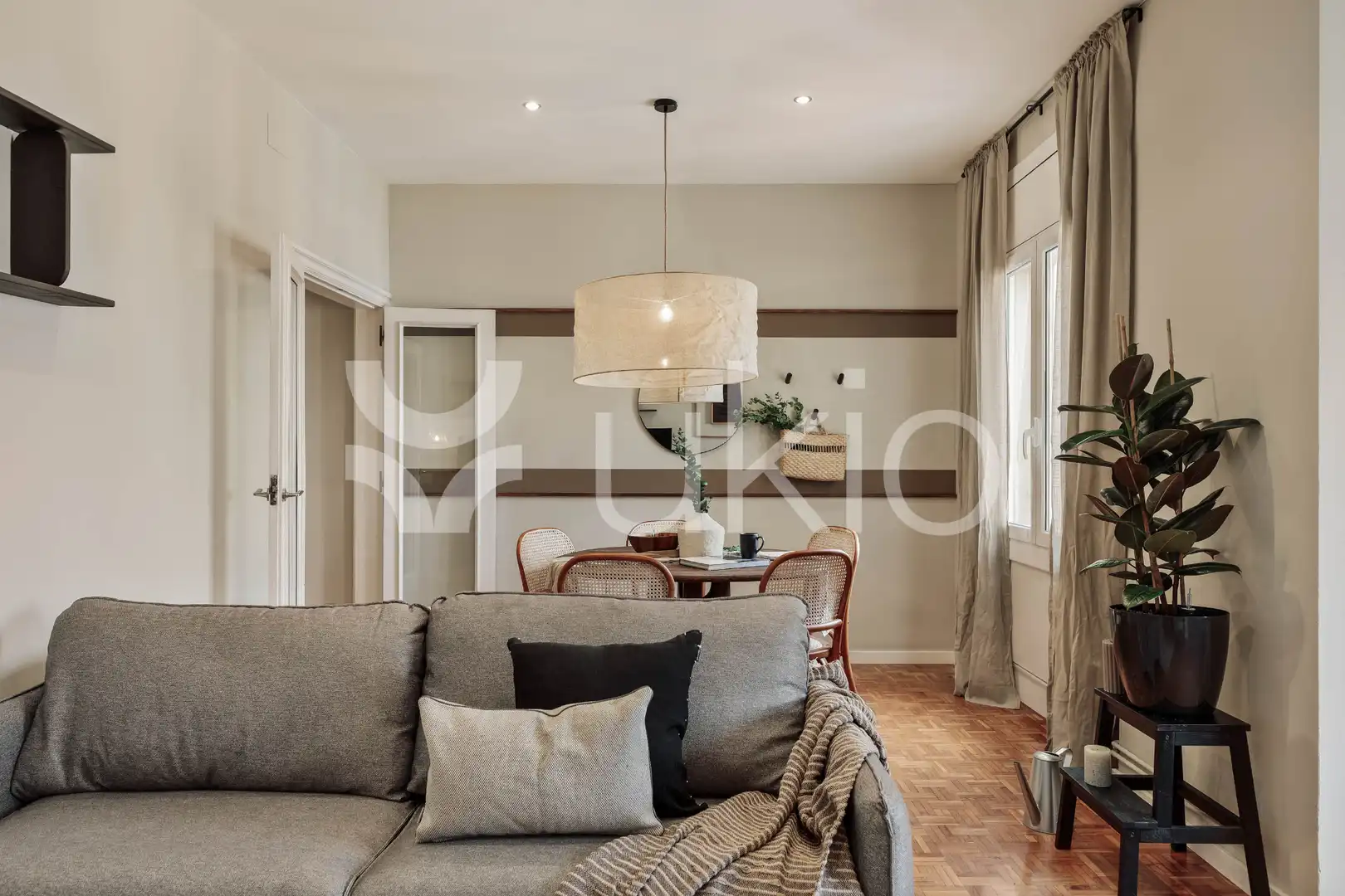 Living room of Apartments for rent in Barcelona  with Air Conditioner, Heating and Furnished