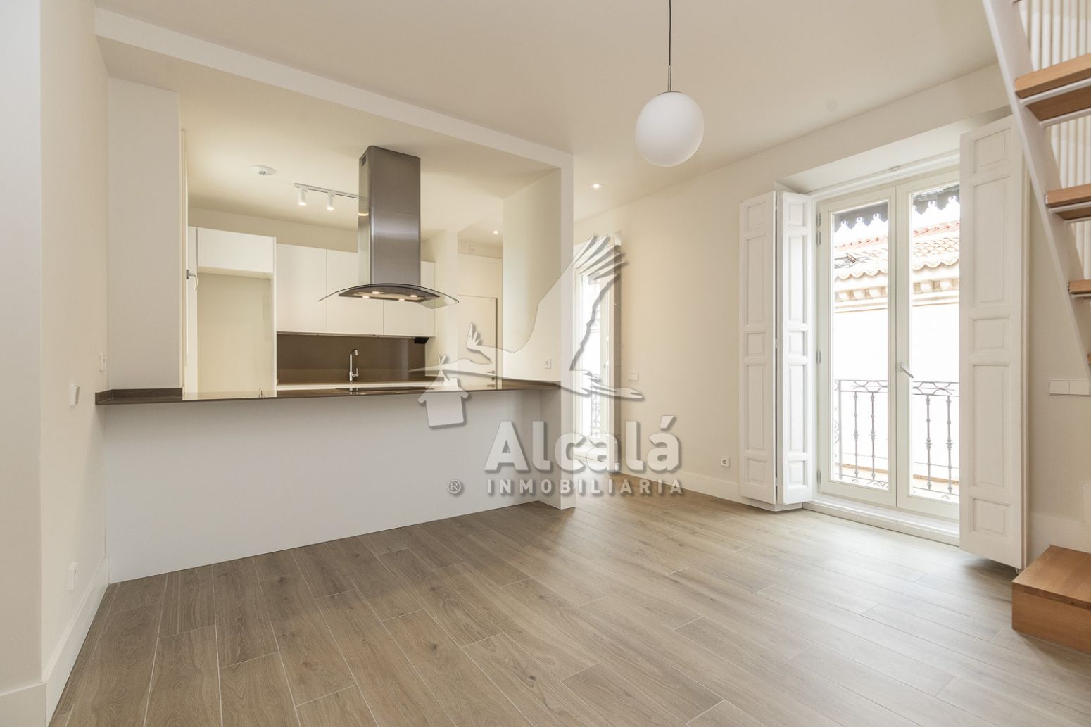 Cuina de Pis en venda en Alcalá de Henares amb Calefacció i Balcó