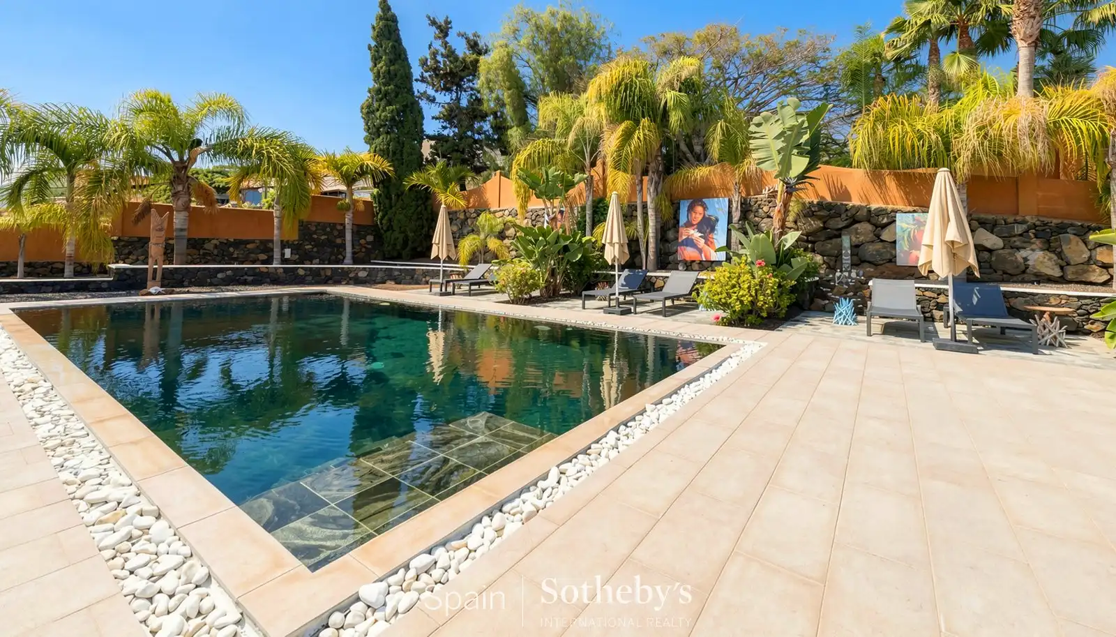 Piscina de Casa o chalet en venta en Los Llanos de Aridane con Aire acondicionado, Calefacción y Jardín privado