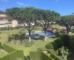 Jardí de Apartament de lloguer en Sant Feliu de Guíxols amb Calefacció, Terrassa i Piscina comunitària