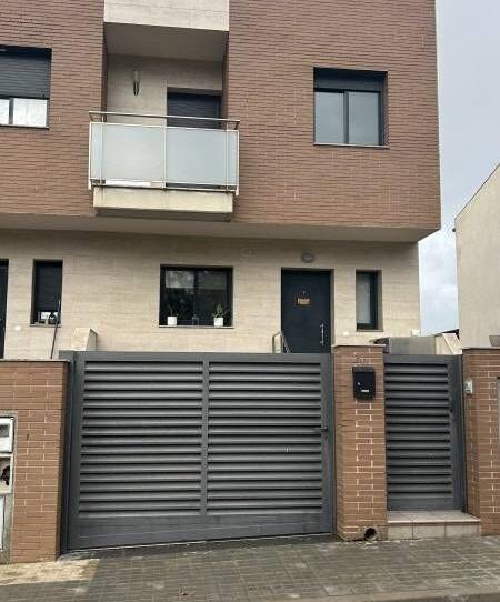 Foto 1 de Casa o xalet en venda a Carrer de la Podadora, Fondo Somella, Barcelona