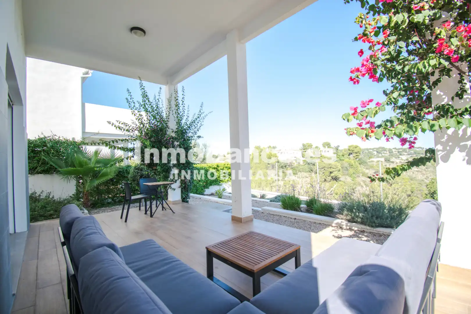 Detached house with pool for sale in Carrer Illes Columbretes 4, imagen 7