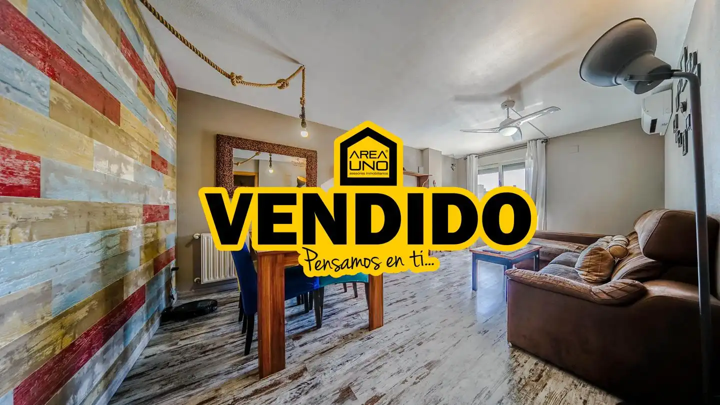 Exterior view of Flat for sale in Alcorcón  with Air Conditioner, Heating and Storage room