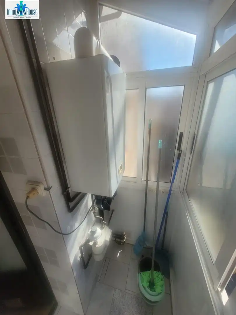Appartamento con terrazza in vendita a Ensanche - Franciscanos, imagen 5