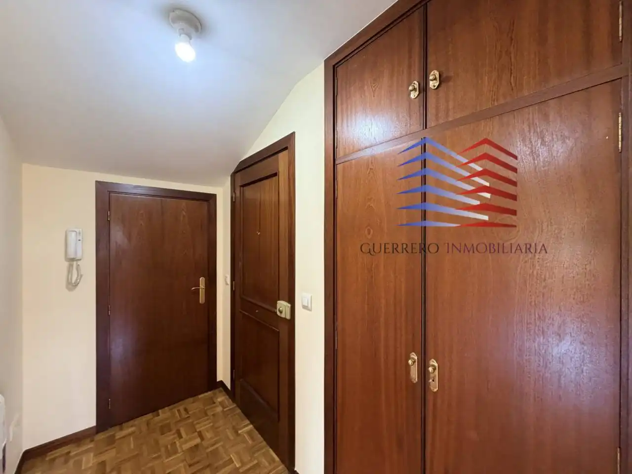 Apartament de lloguer en Barbadás amb Calefacció, Parquet i Traster