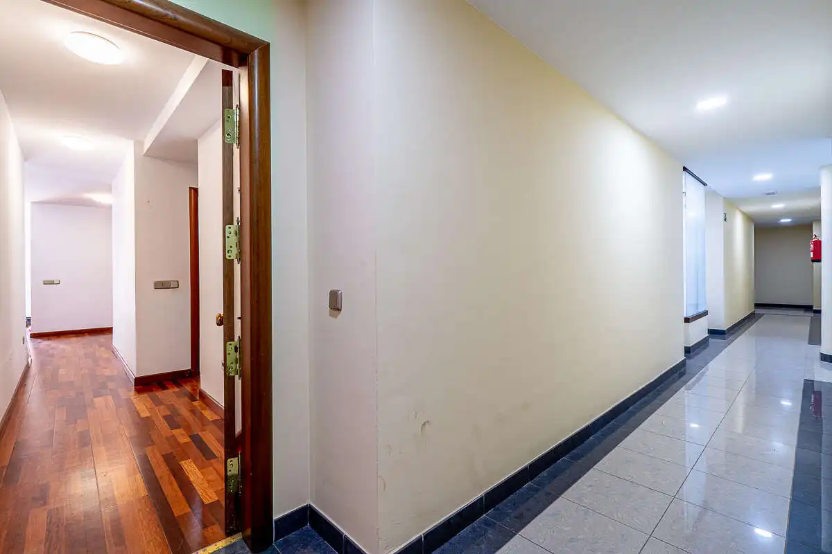 Piso en venta en Arrecife con Terraza y Balcón