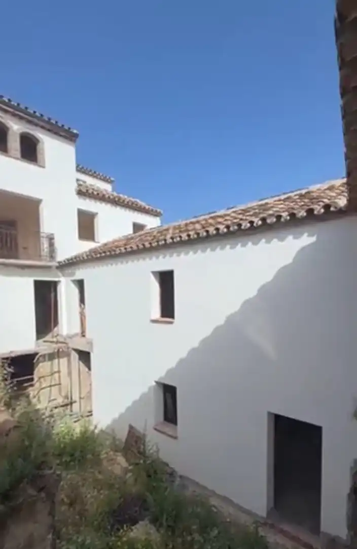 Außenansicht von Gebäude zum Verkauf in Algeciras