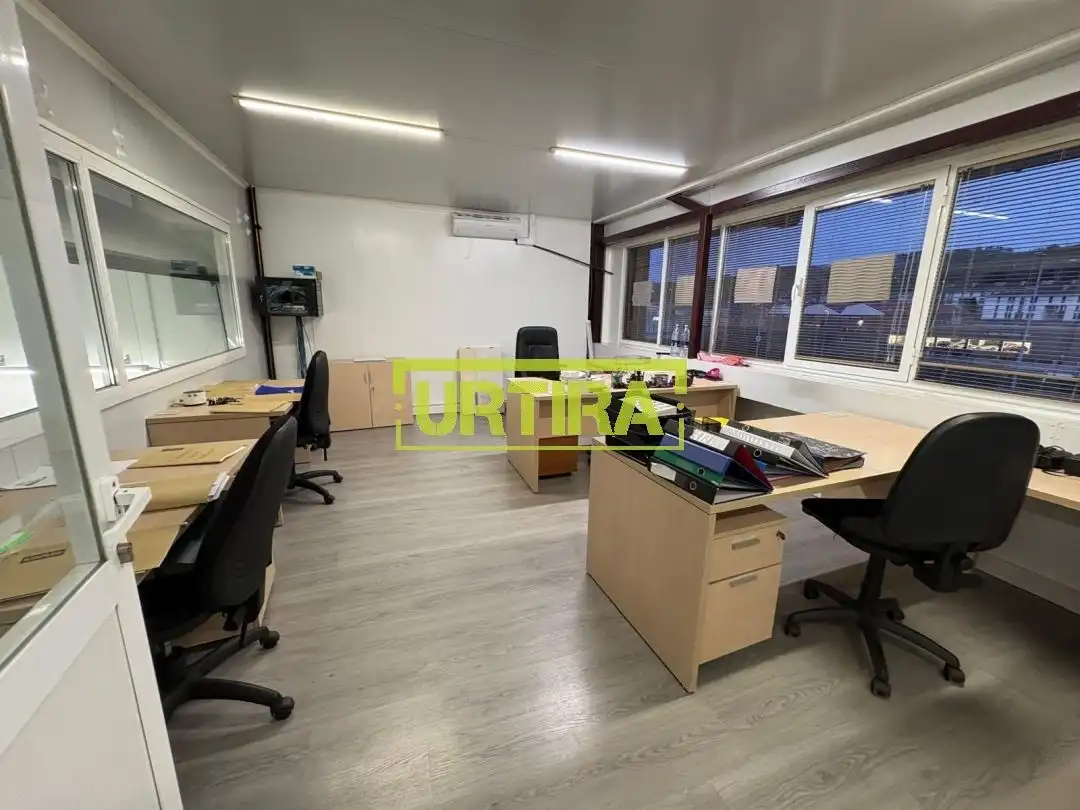 Nave industrial en venta en Donostia - San Sebastián 