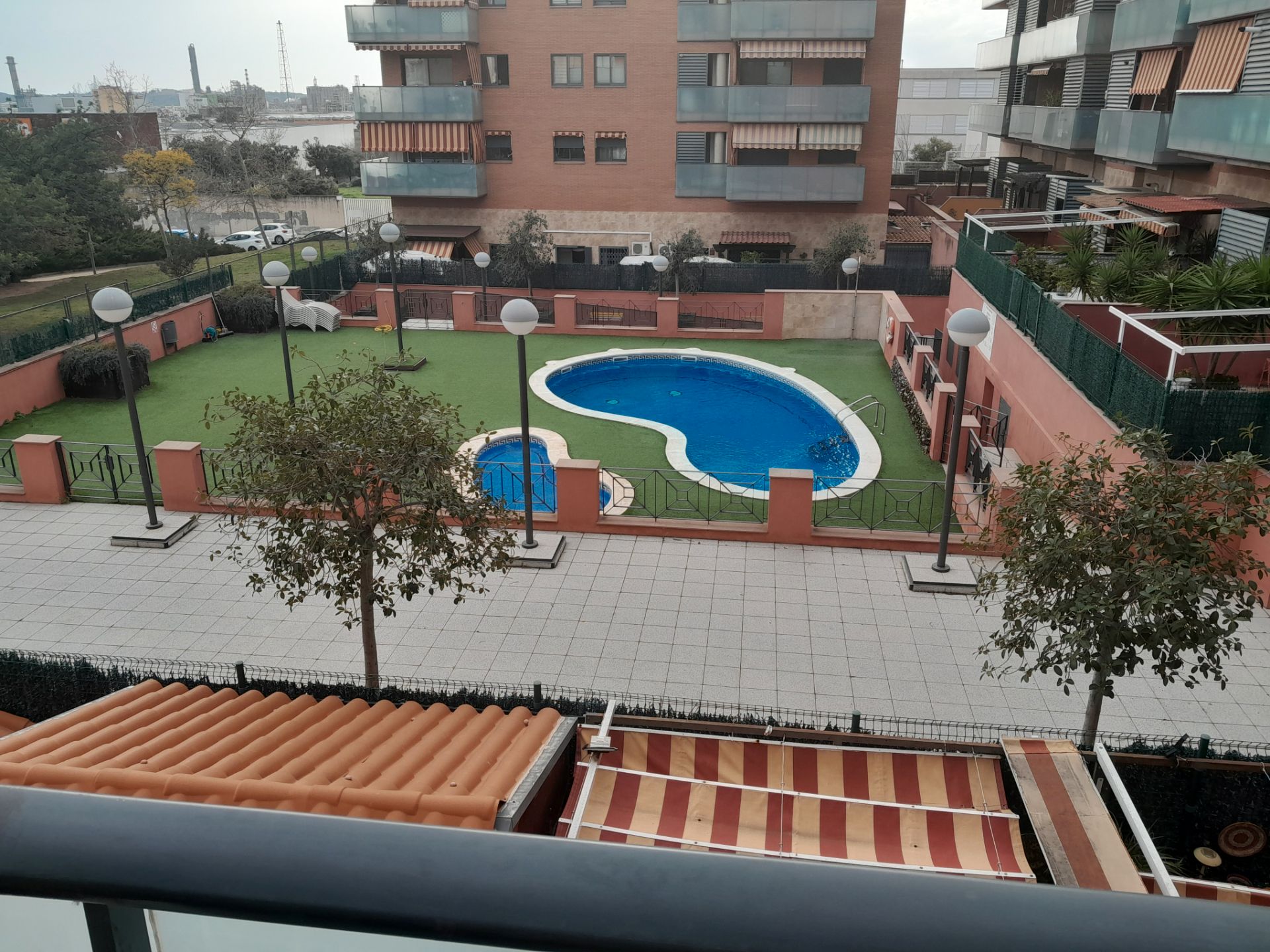 Schwimmbecken von Wohnung zur Miete in La Canonja mit Heizung, Privatgarten und Terrasse