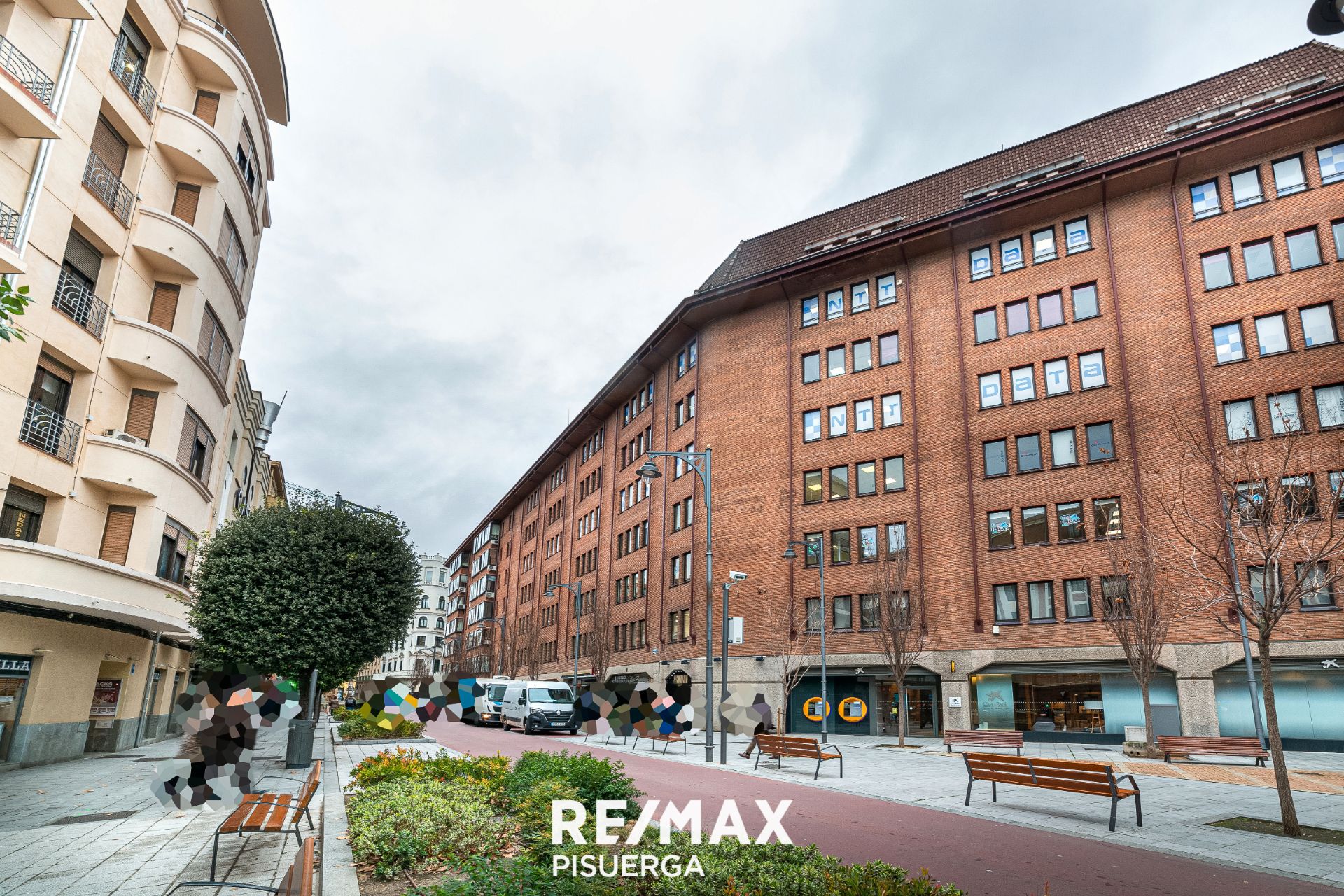 Vista exterior de Oficina en venta en Valladolid Capital con Calefacción y Amueblado