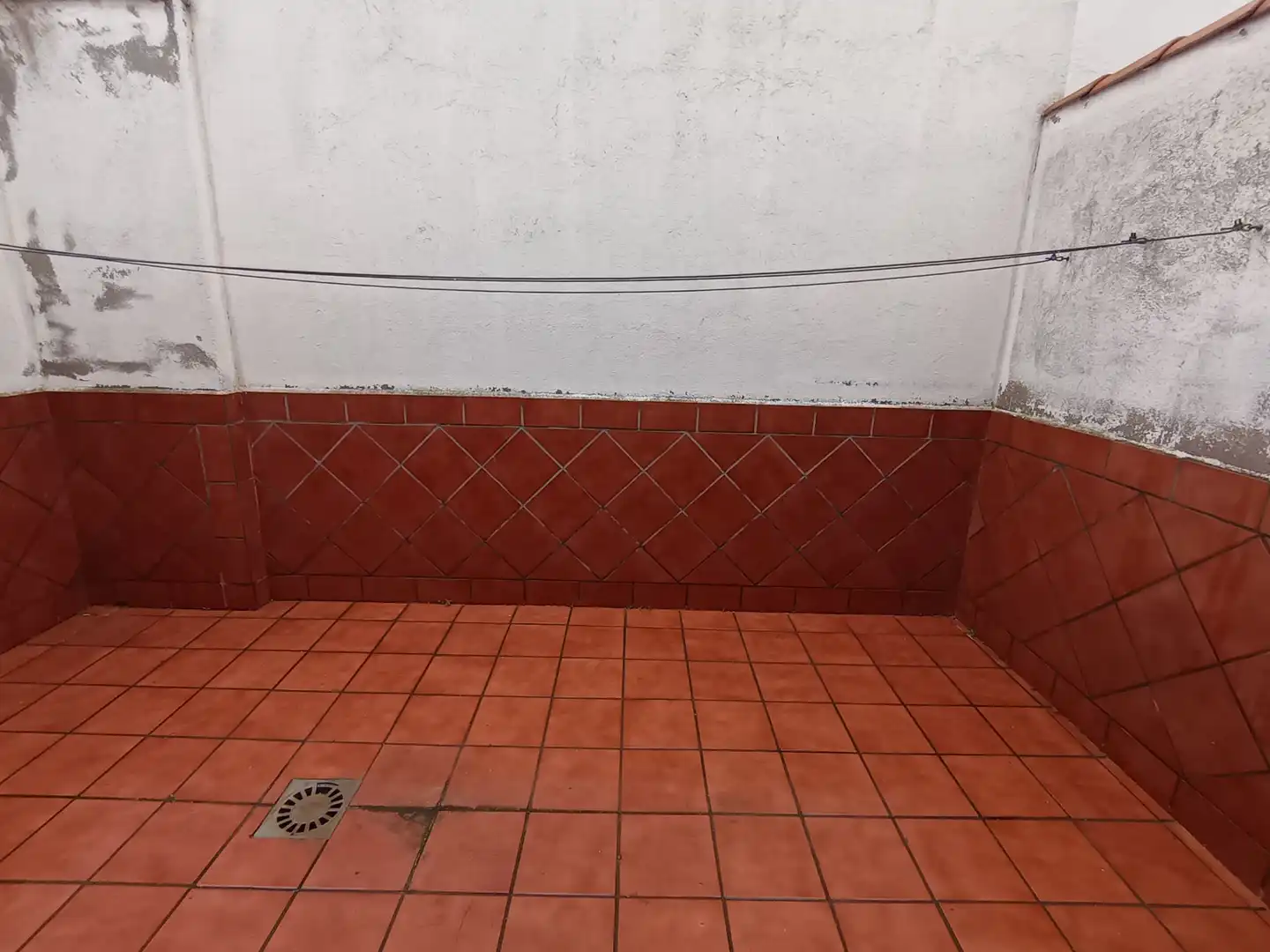 Badezimmer von Einfamilien-Reihenhaus zum Verkauf in Alcolea de Calatrava mit Klimaanlage, Heizung und Terrasse