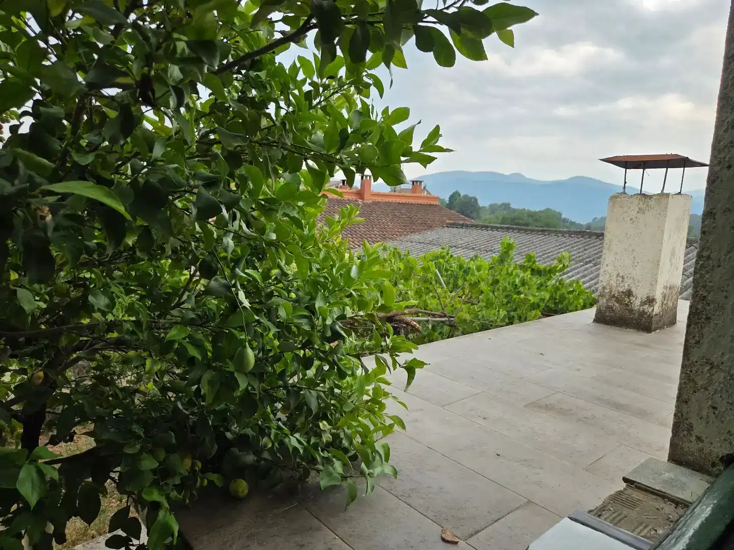 Terrassa de Finca rústica en venda en Tortellà amb Balcó
