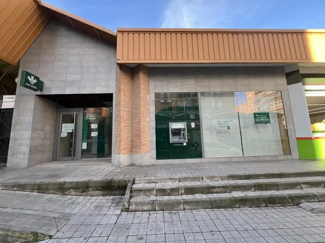 Commercial properties for rent in Calle SANTIAGO LOZANO, Campo Verde