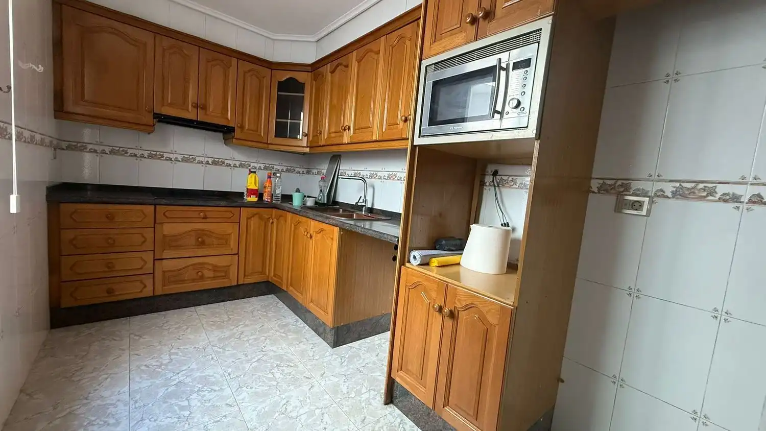 Cuina de Casa o xalet en venda en Almazora / Almassora amb Aire condicionat, Terrassa i Traster