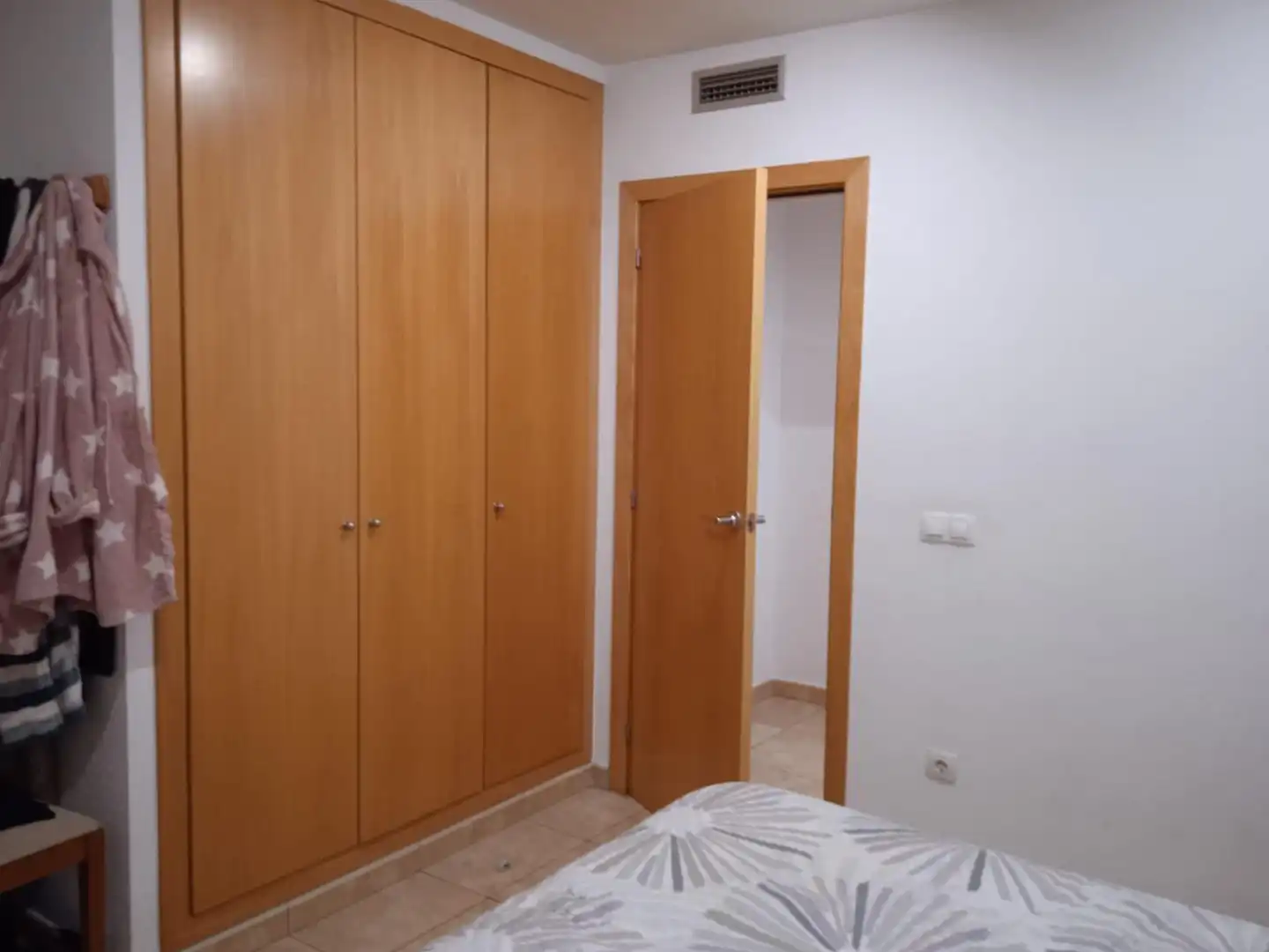 Habitación de Ático en venta en Benicarló con Terraza, Trastero y Balcón