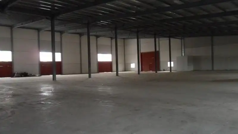 Nave industrial en venta en La Carolina