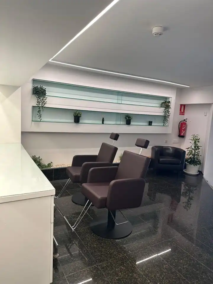 Local comercial de lloguer a Calle de González Tablas, imagen 3